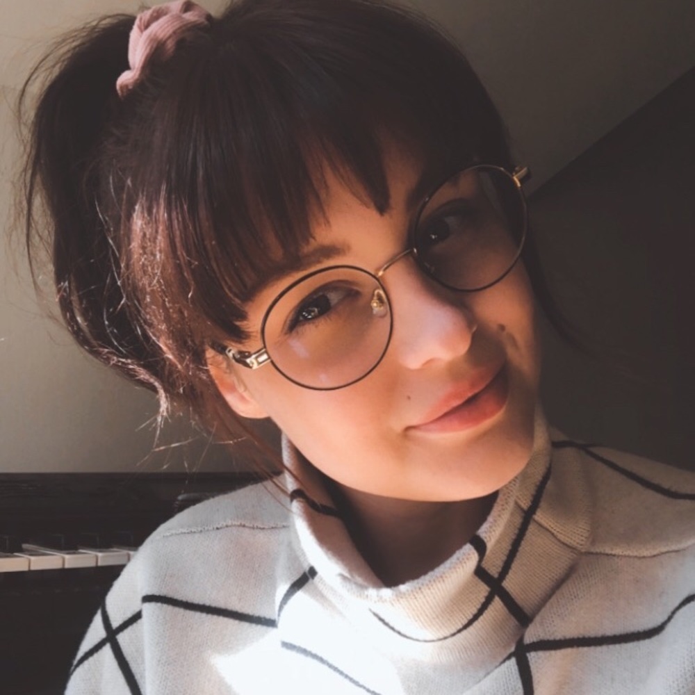 Meet your Posher, Emily